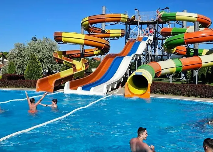 Aqua Lux - Hill - Kod Akva Parka Podina 公寓